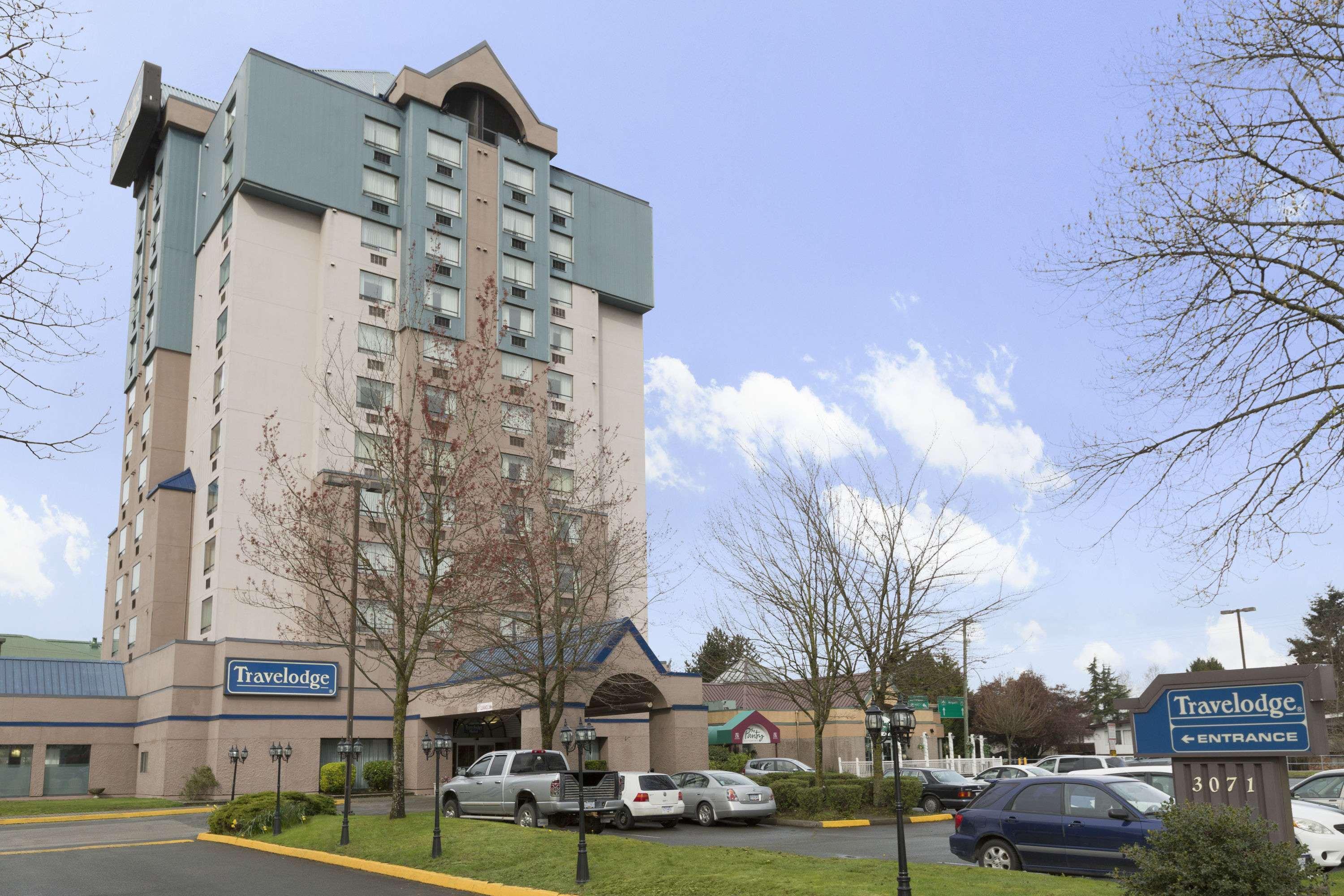 Travelodge Hotel By Wyndham Vancouver Airport Richmond Exterior photo