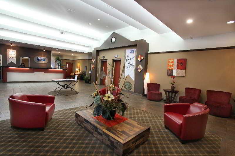 Travelodge Hotel By Wyndham Vancouver Airport Richmond Exterior photo